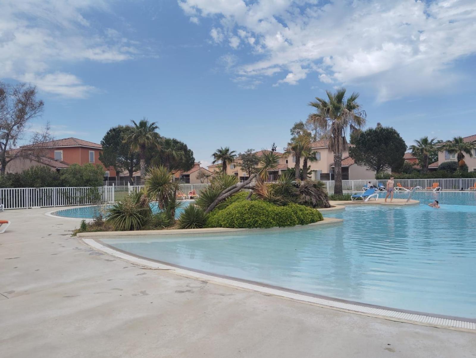 Le Domaine Du Golf ***. Lieu-Dit Launac-Le-Vieux 1 Chemin De L'Aire 34690 Fabrègues Esterno foto